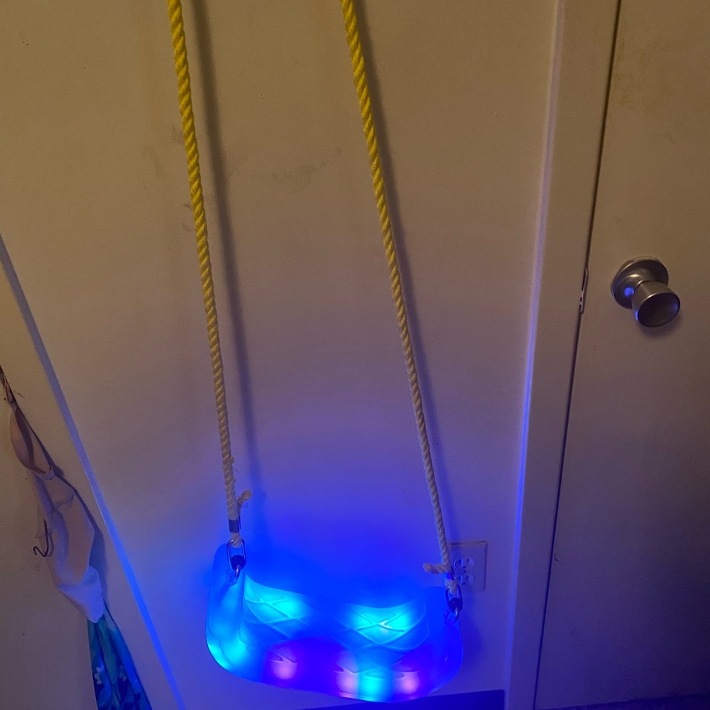 Led tree swing - Picture 6 of 6